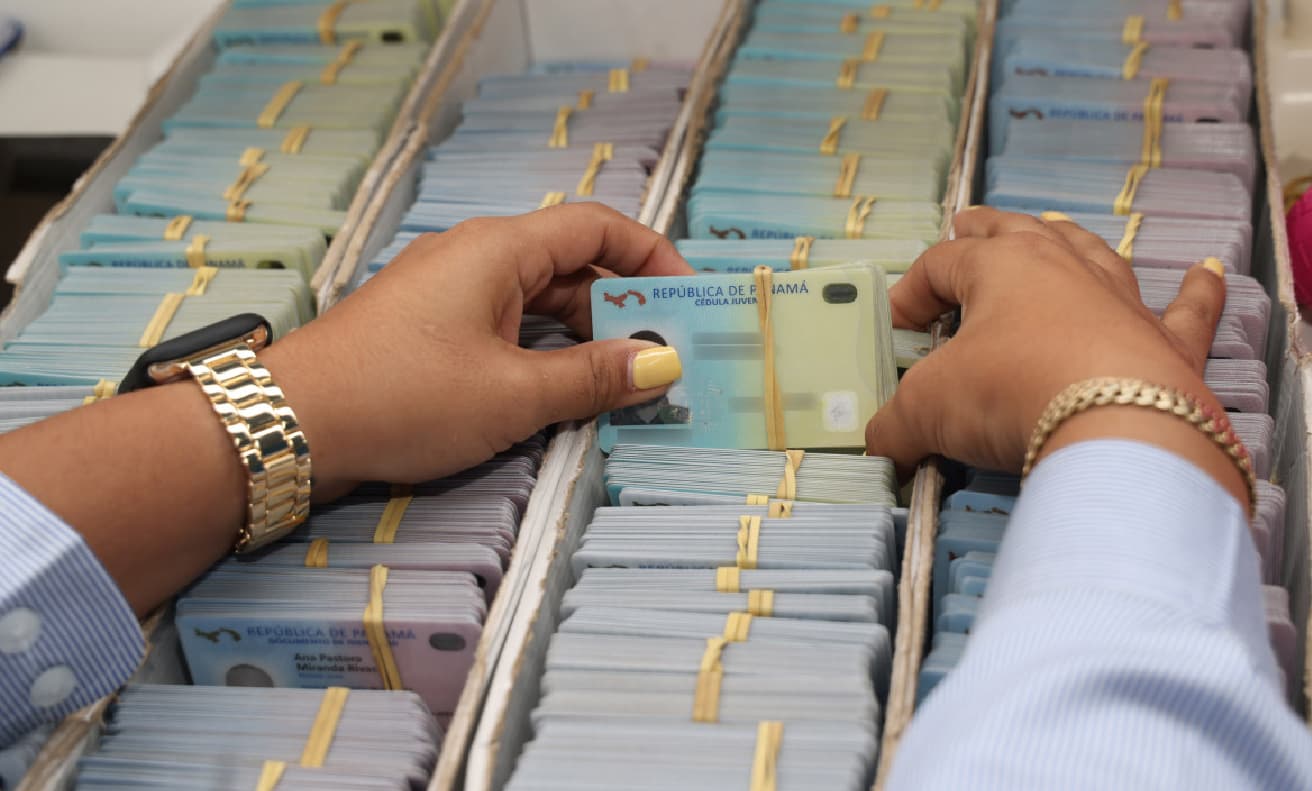 Más del 90% de los menores en Panamá cuentan con su cédula juvenil, según informe del TE